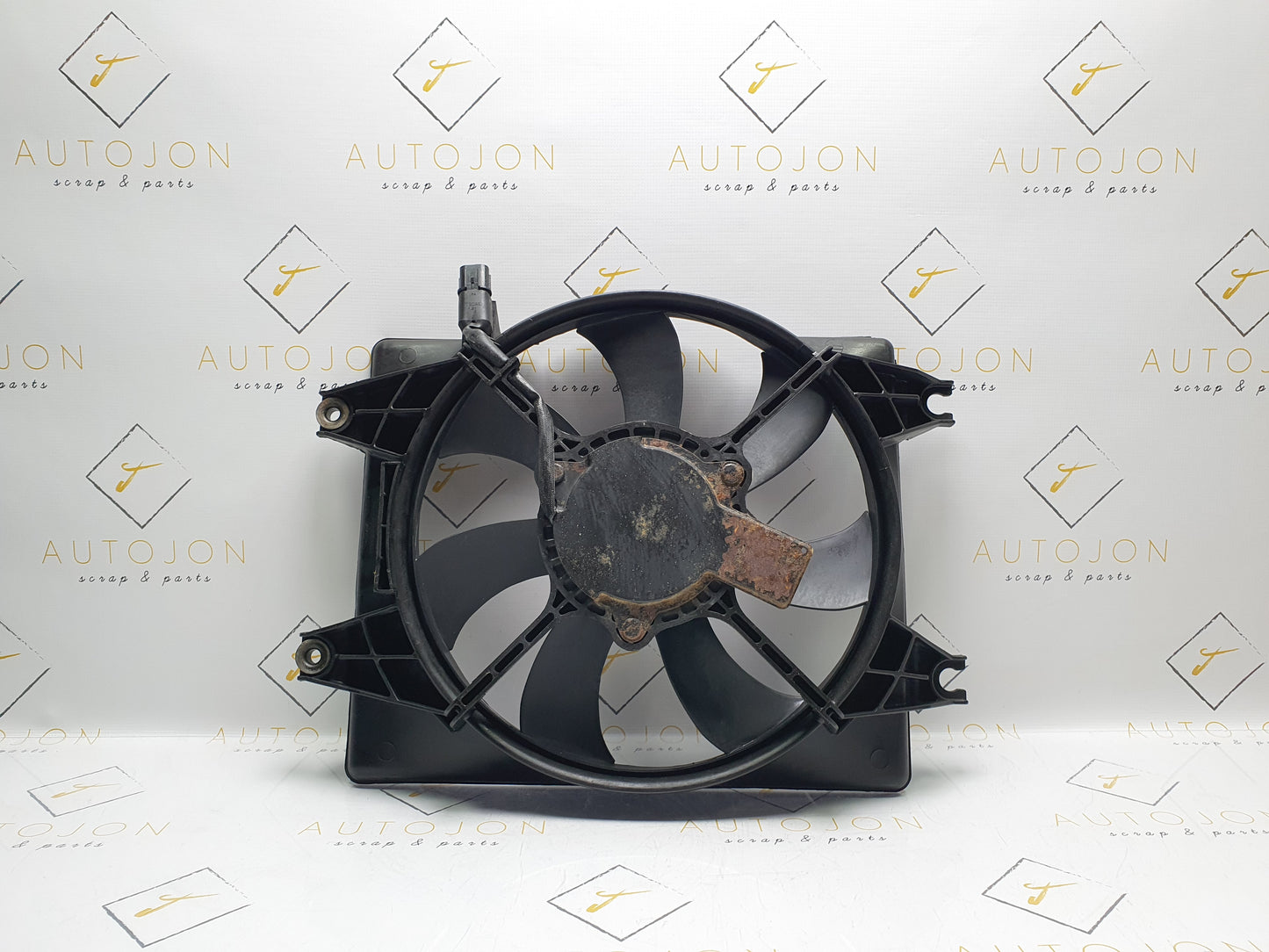 Electroventilator HYUNDAI ACCENT II (LC) [ 1999 - 2006 ] OEM 9773025XXX / 97730-25XXX