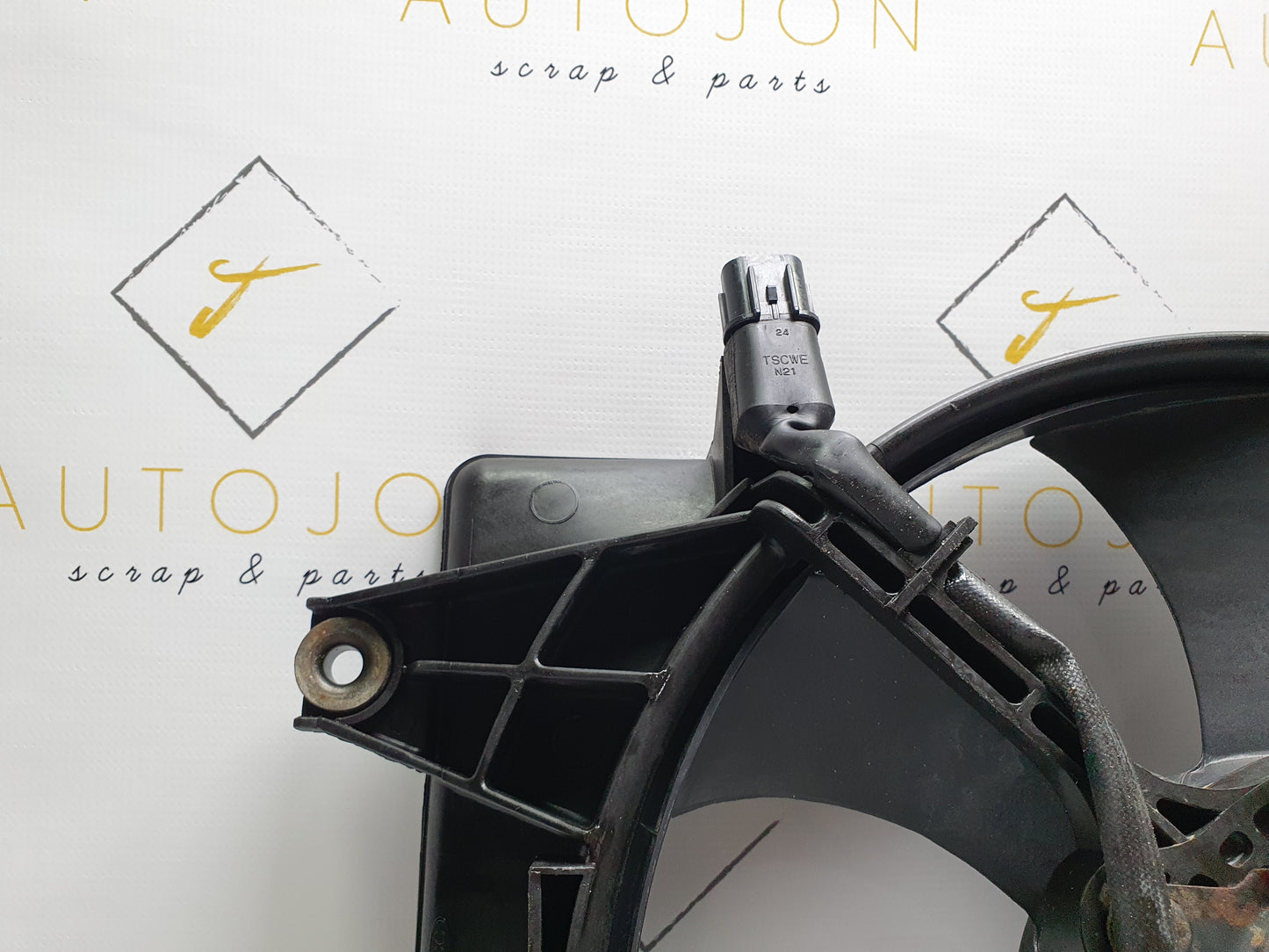 Electroventilator HYUNDAI ACCENT II (LC) [ 1999 - 2006 ] OEM 9773025XXX / 97730-25XXX