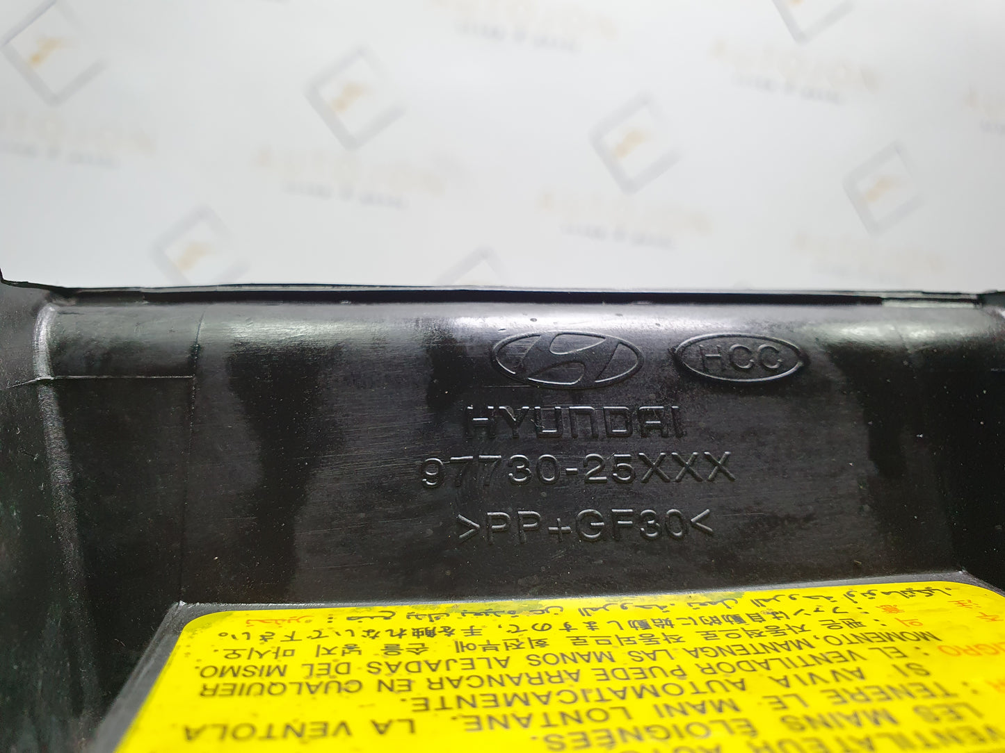 Electroventilator HYUNDAI ACCENT II (LC) [ 1999 - 2006 ] OEM 9773025XXX / 97730-25XXX