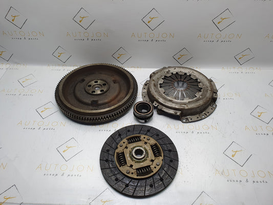 Kit ambreiaj HYUNDAI ACCENT II (LC) [ 1999 - 2006 ] Valeo OEM 4130022660 / 41300-22660