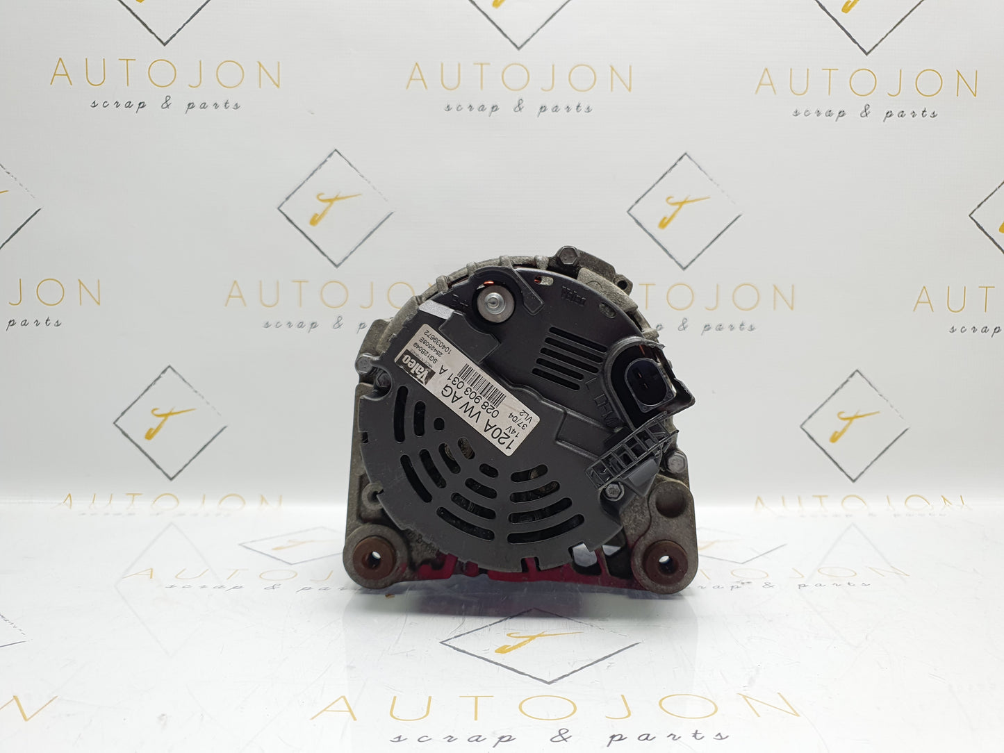 Alternator AUDI A4 II Avant (8E5, B6) [ 2000 - 2005 ] OEM 028903031A  / 028 903 031 A