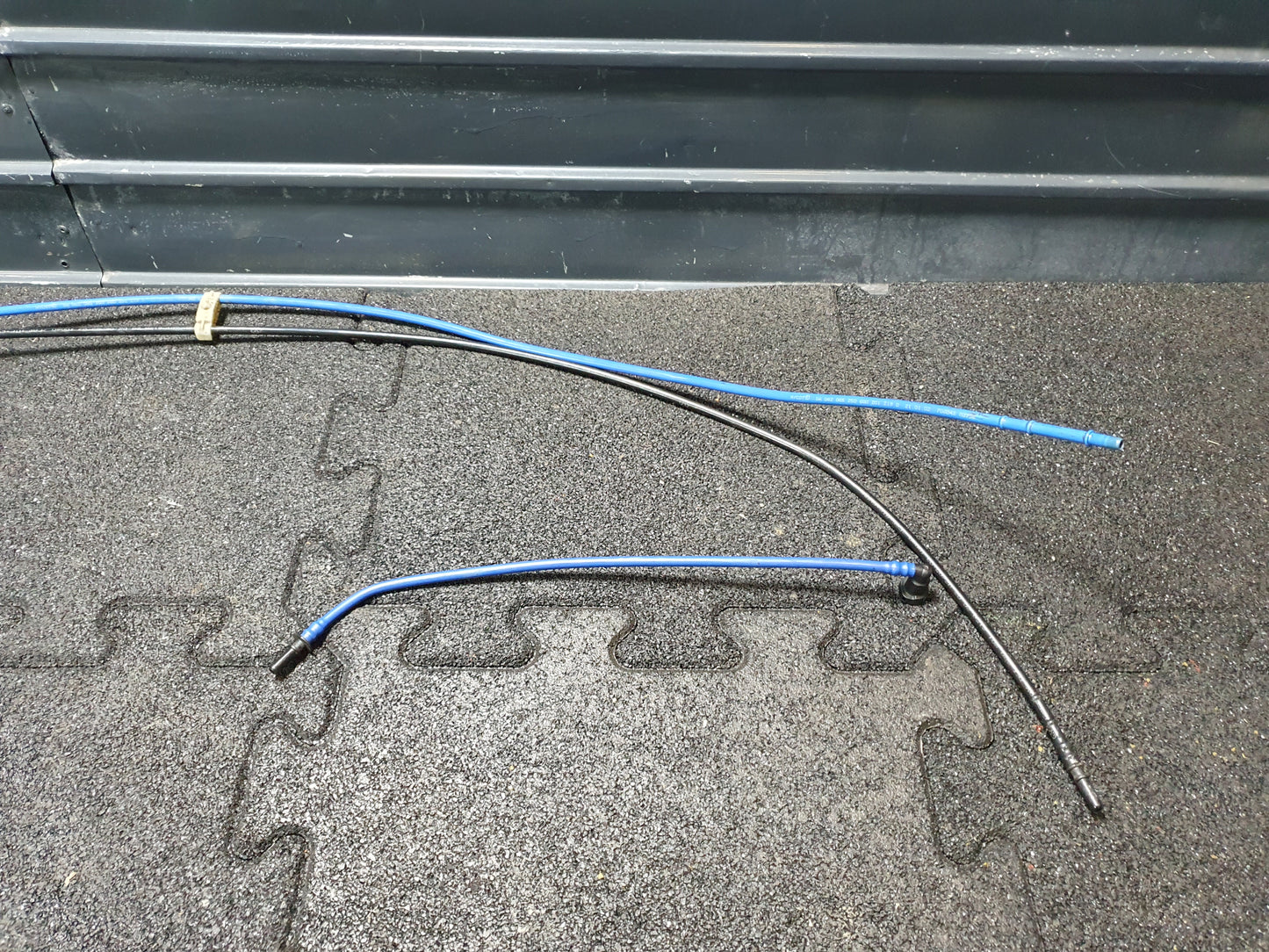 Conducte combustibil caroserie SKODA FABIA Combi (6Y5) [ 2000 - 2007 ] OEM 6Q0201219D / 6Q0 201 219 D