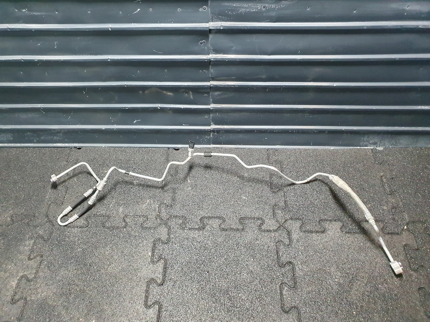 Conducta AC inalta presiune SKODA FABIA Combi (6Y5) [ 2000 - 2007 ] OEM 6Q1820741M / 6Q1 820 741 M