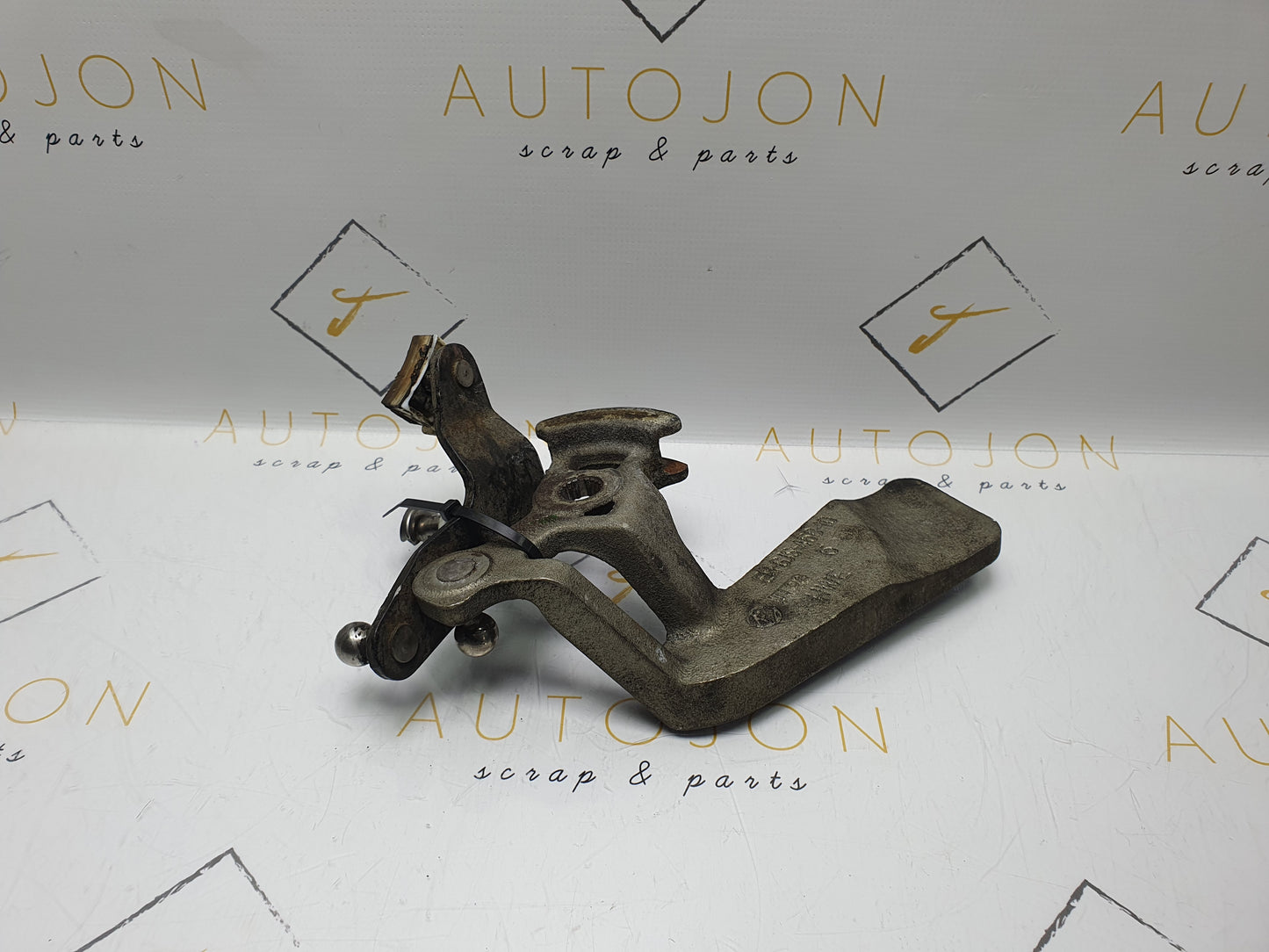 Levier timonerie SKODA FABIA Combi (6Y5) [ 2000 - 2007 ] OEM 6Q0711051 / 6Q0 711 051