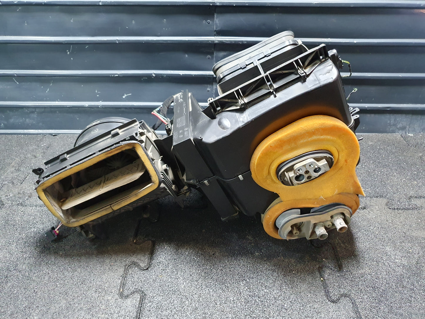 Carcasa aeroterma completa VOLKSWAGEN POLO (9N_) [ 2001 - 2012 ] OEM 6Q1820003KK / 6Q1 820 003 KK