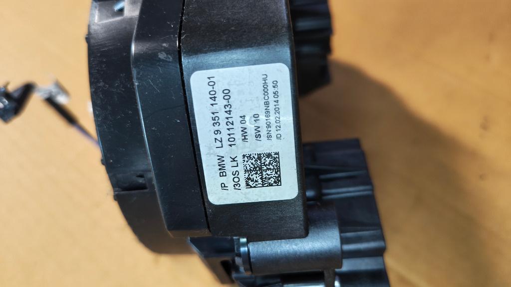 Spira volan/tempomat bmw F30 f3x f2x 9253746 61319351140 61319253746 9351140 61319242274 9242274 10112143-00