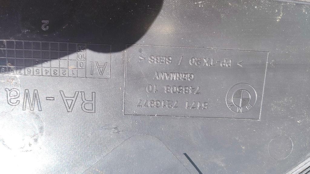 GRILA PARBRIZ BMW F10 F11 F06 F12 F13 51717216977 7216977 Seria 5 Seria 6