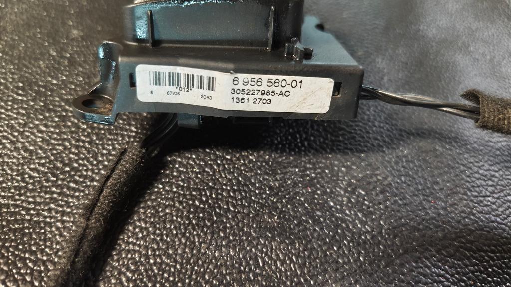 Butoane comenzi volan bmw e90 e91 e87 e81 e82 e84 e92 e93 seria 1 seria 3 61316956560 6956560 305227985-ac