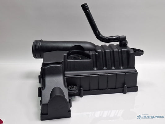 Capac inferior  carcasa filtru aer VOLKSWAGEN PASSAT 3C2 2005 - 2010 TDI 16V BKP, CBAB 3C0129607AQ ,  3C0129668