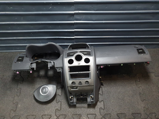 Plansa de bord cu airbaguri si calculator RENAULT MEGANE II Estate (KM0/1_) [ 2003 - 2012 ] OEM 6056962E / 605 69 62 E ;