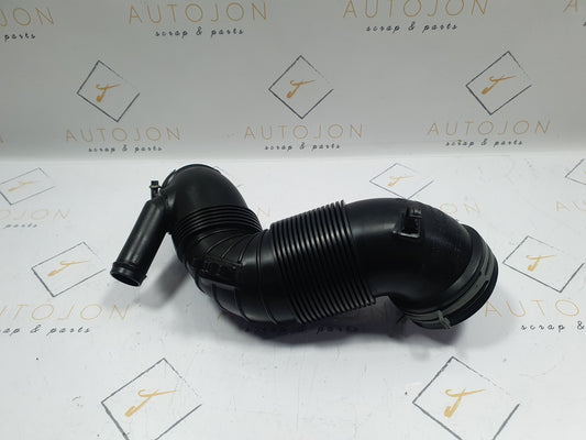 Conducta admisie aer Volkswagen Passat B6 (3C5) 2.0 TDI 2007