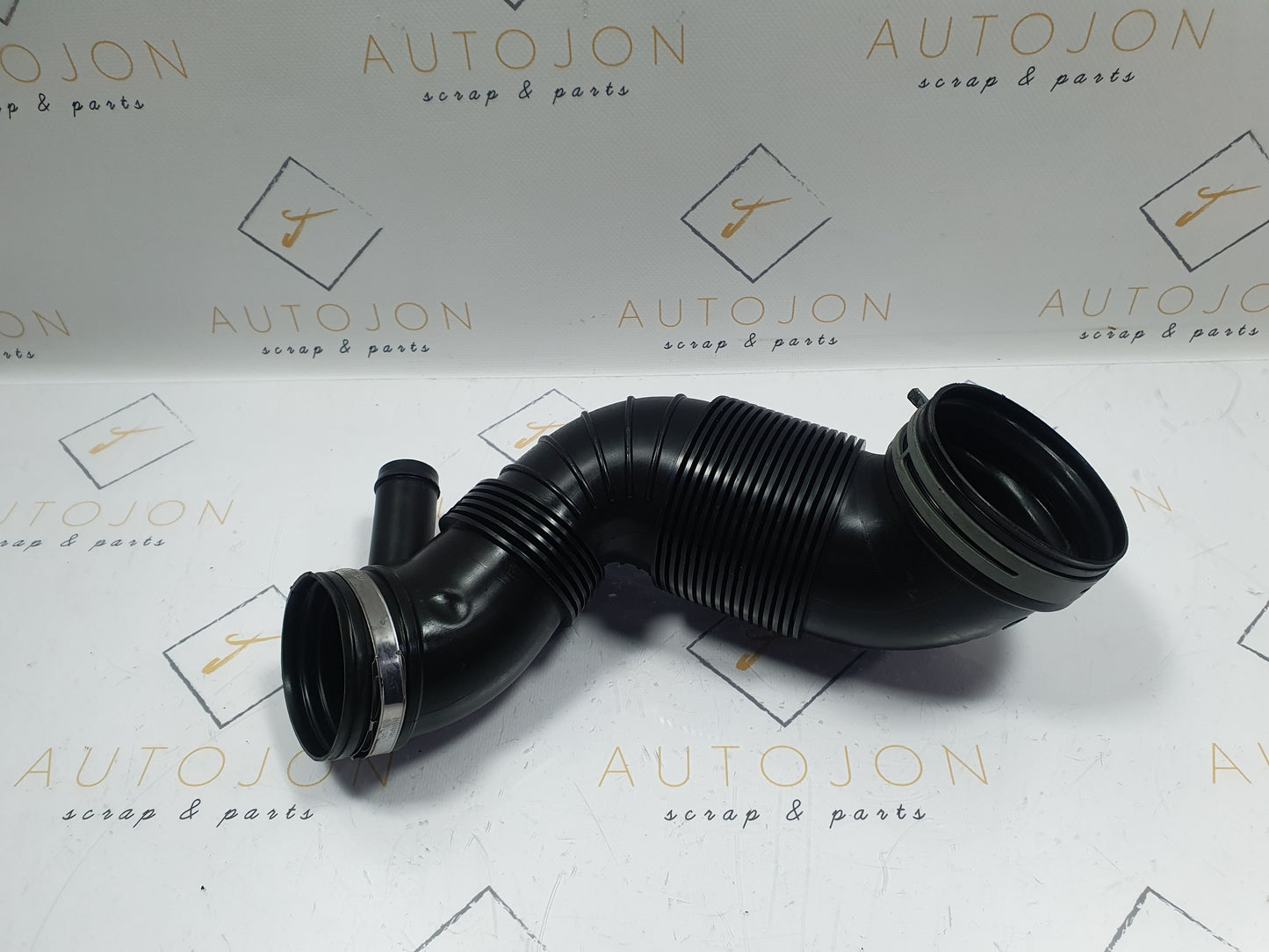 Conducta admisie aer Volkswagen Passat B6 (3C5) 2.0 TDI 2007