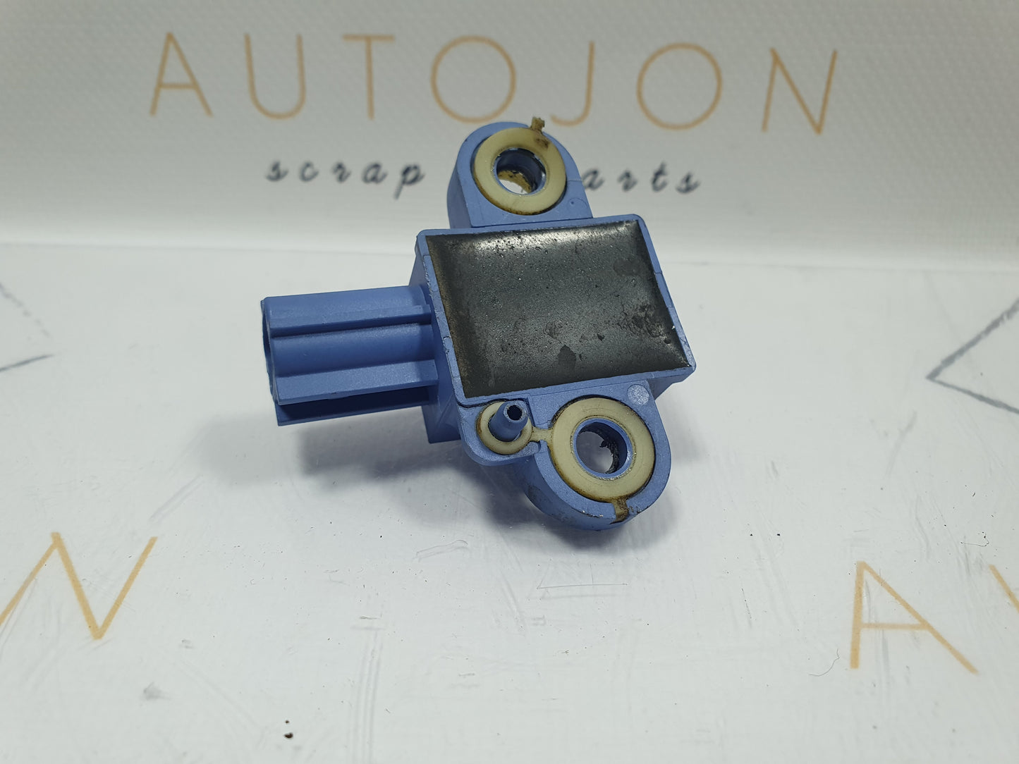 Senzor impact usa fata Volkswagen Passat B6 (3C5) 2.0 TDI 2007