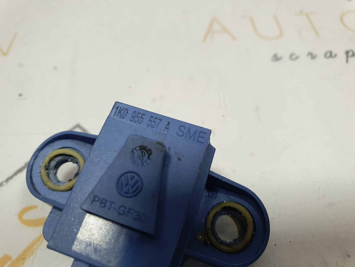 Senzor impact usa fata Volkswagen Passat B6 (3C5) 2.0 TDI 2007