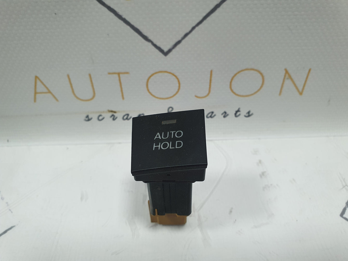Buton AUTO HOLD Volkswagen Passat B6 (3C5) Kombi 2.0 TDI BMP 2007