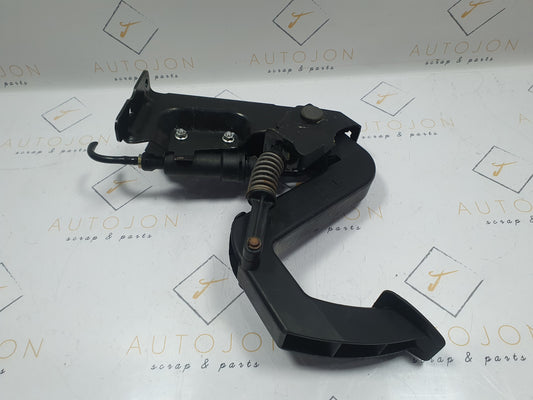 Pedala ambreiaj Mercedes Benz Vito (W638) 2.2 CDI 2001