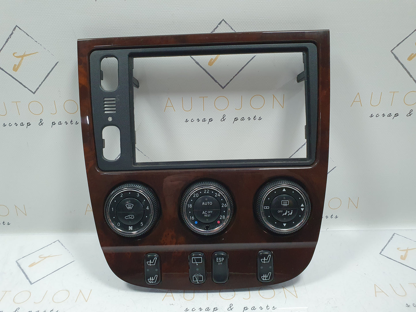 Ornament consola centrala mahon Mercedes ML (W163) 270 CDI 2004