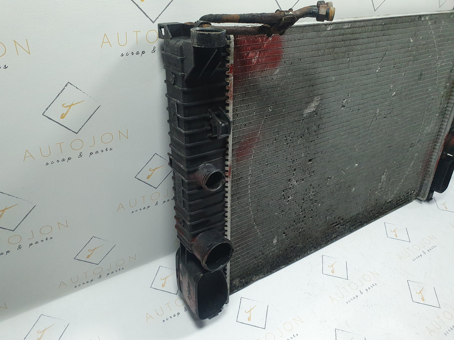 Radiator apa Mercedes E Class (W211) 220 CDI 2007