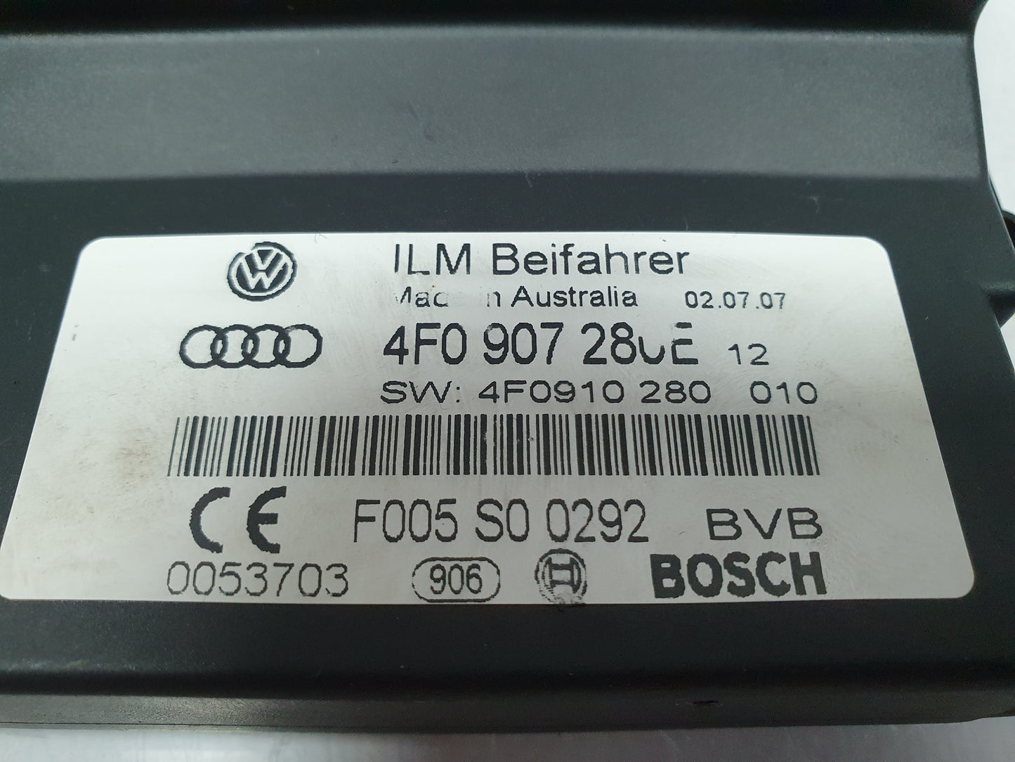 Calculator lumini Audi Q7 (4LB) 3.0 TDI 2008
