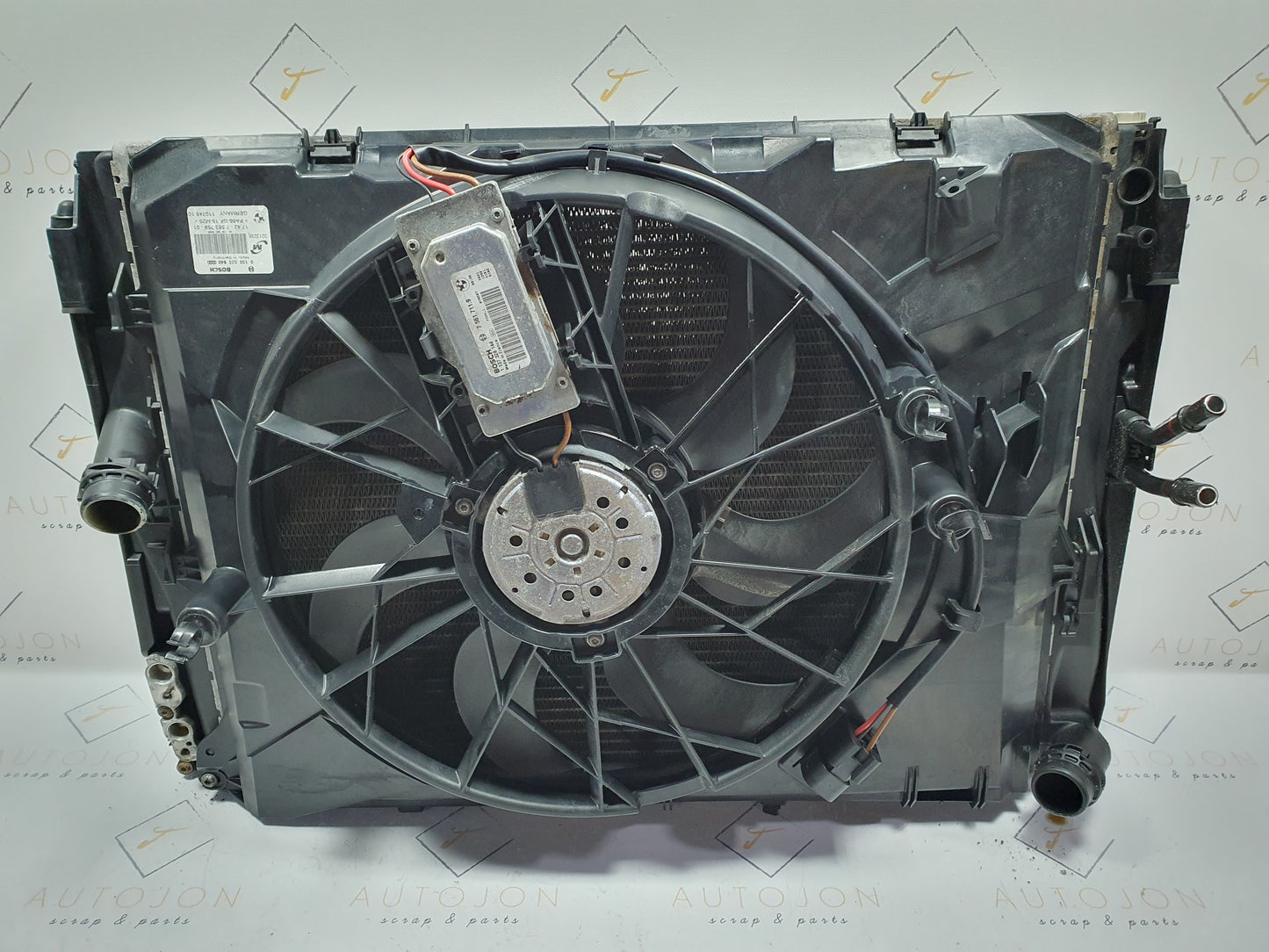 Ansamblu radiatoare cu ventilator BMW 3' (E90) Saloon 2.0 D N46 2007