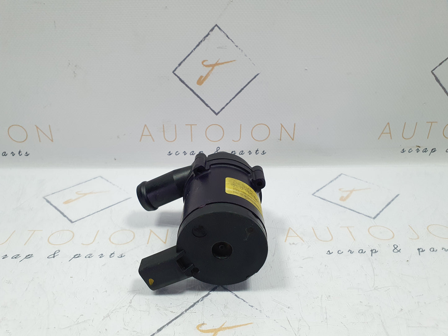 Pompa recirculare apa Audi Q7 (4LB) 3.0 TDI 2008