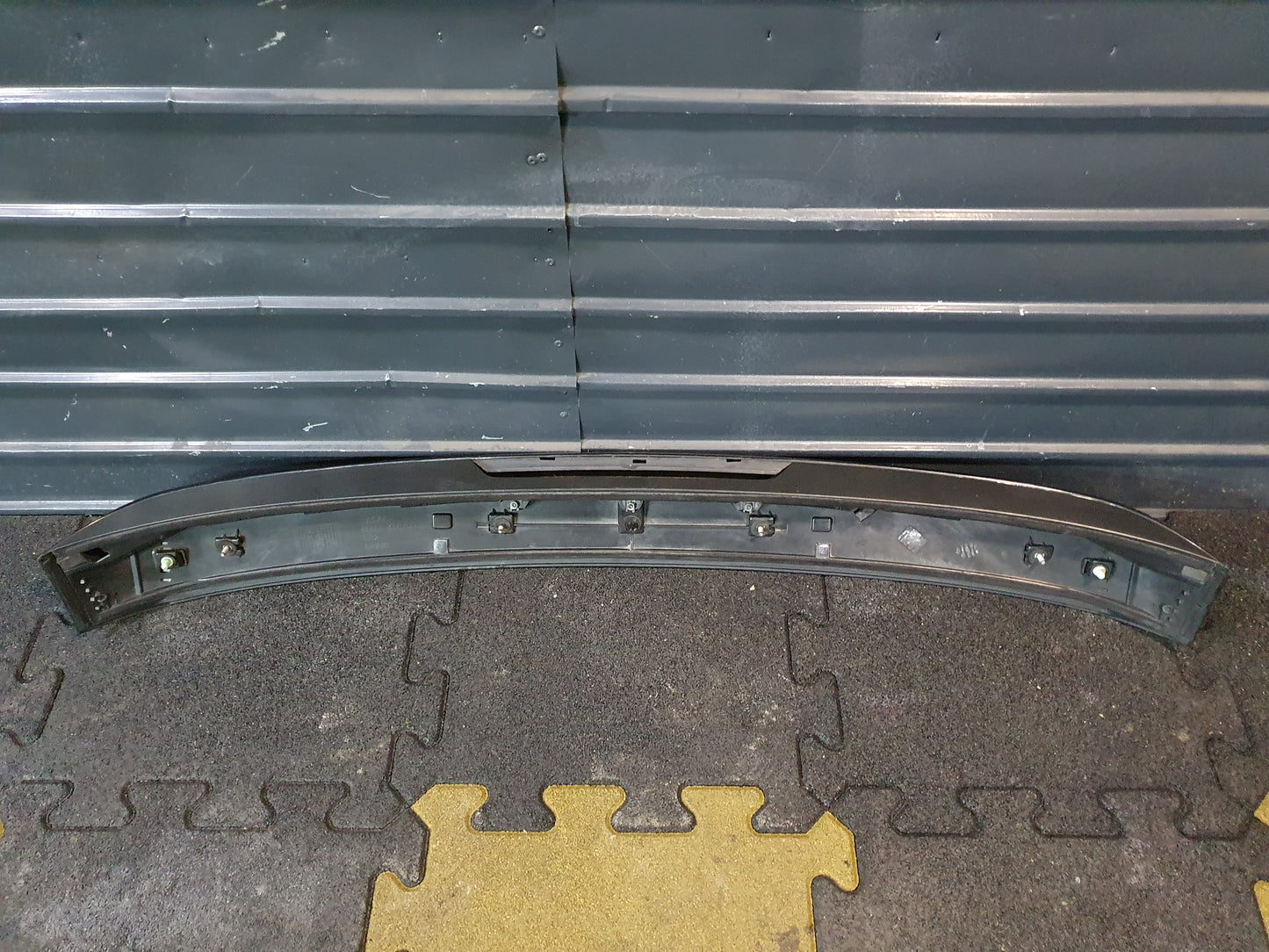 Spoiler haion Audi Q7 (4LB) 3.0 TDI 2008