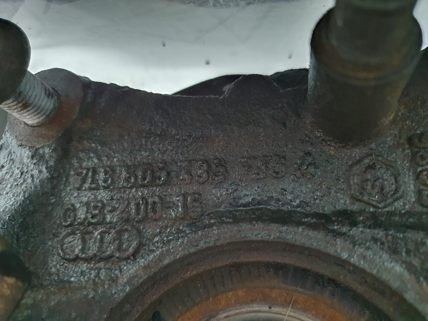 Fuzeta stanga spate Audi Q7 (4LB) 3.0 TDI BUG 2008