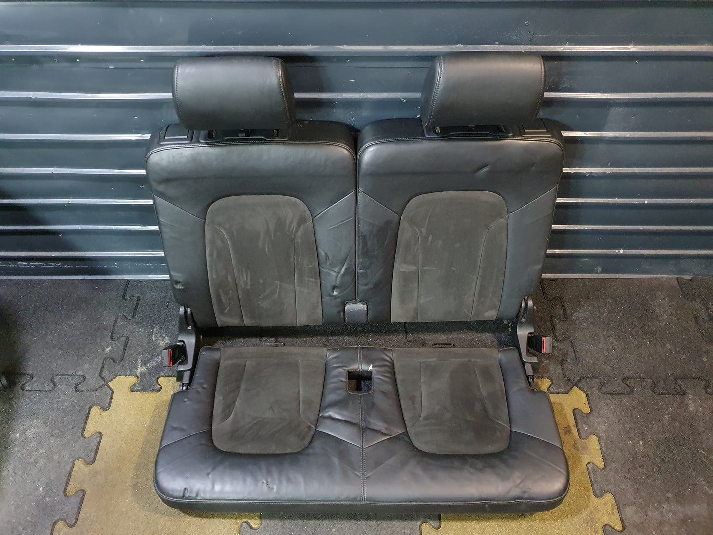 Rand scaune 3 Audi Q7 (4LB) 3.0 TDI BUG 2008