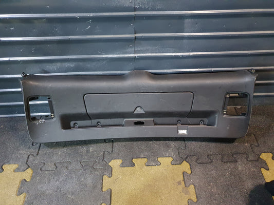 Ornament haion Audi Q7 (4LB) 3.0 TDI BUG 2008