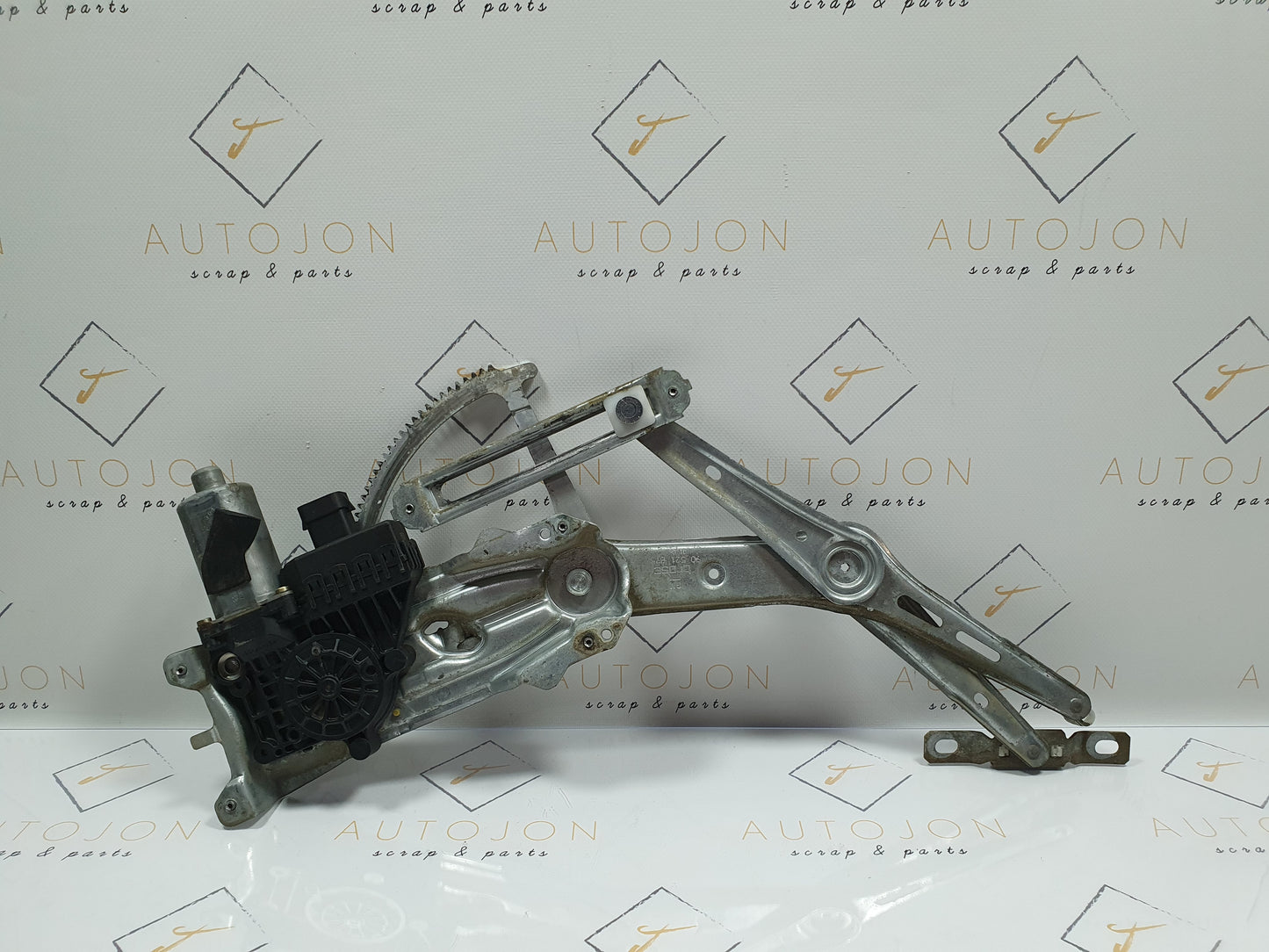 Macara dreapta fata Opel Astra G (F48) 1.7 Y17DT 2004