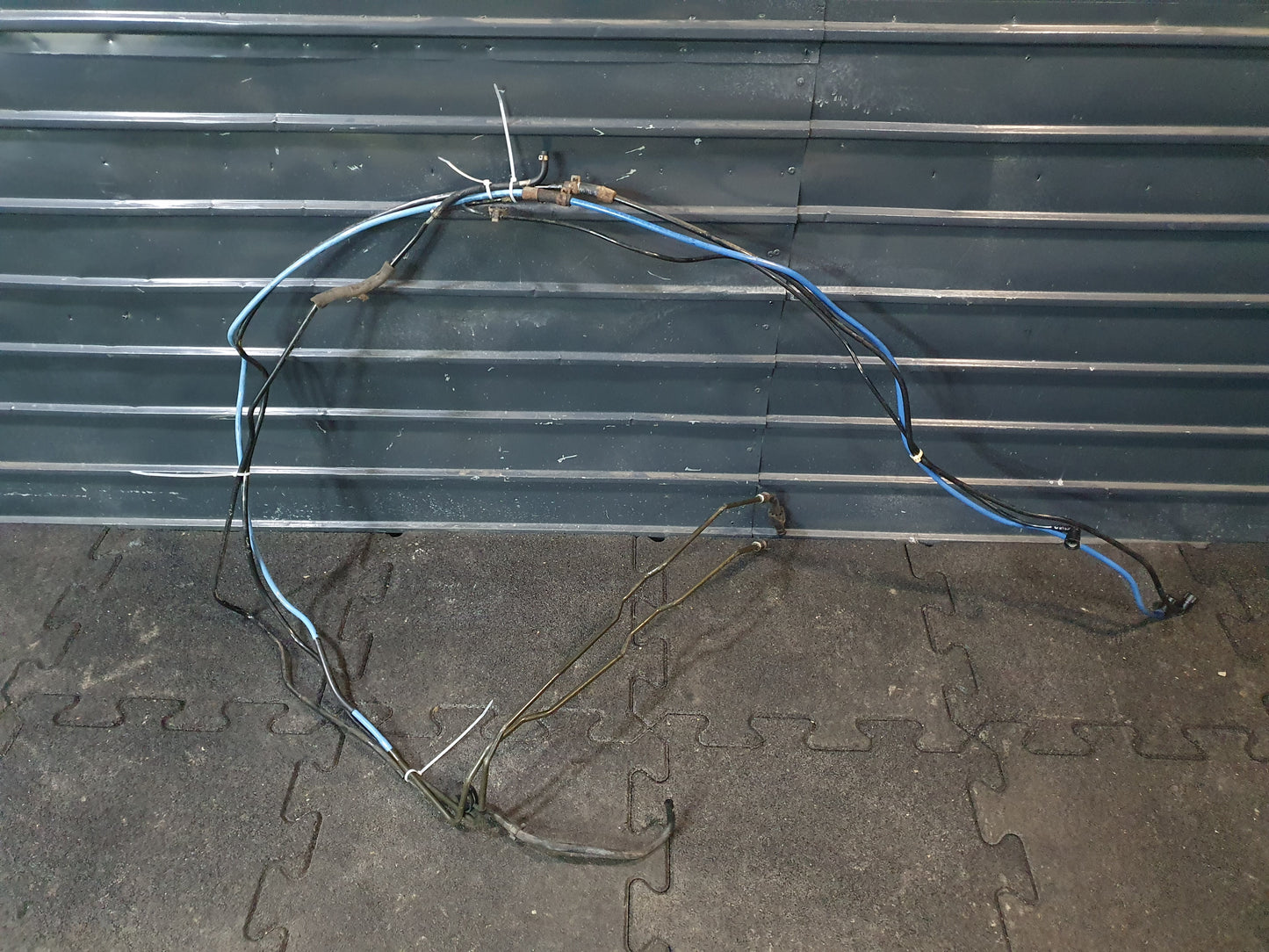 Conducta combustibil caroserieFord Galaxy (WGR) 1.9 TDI ASZ 2004