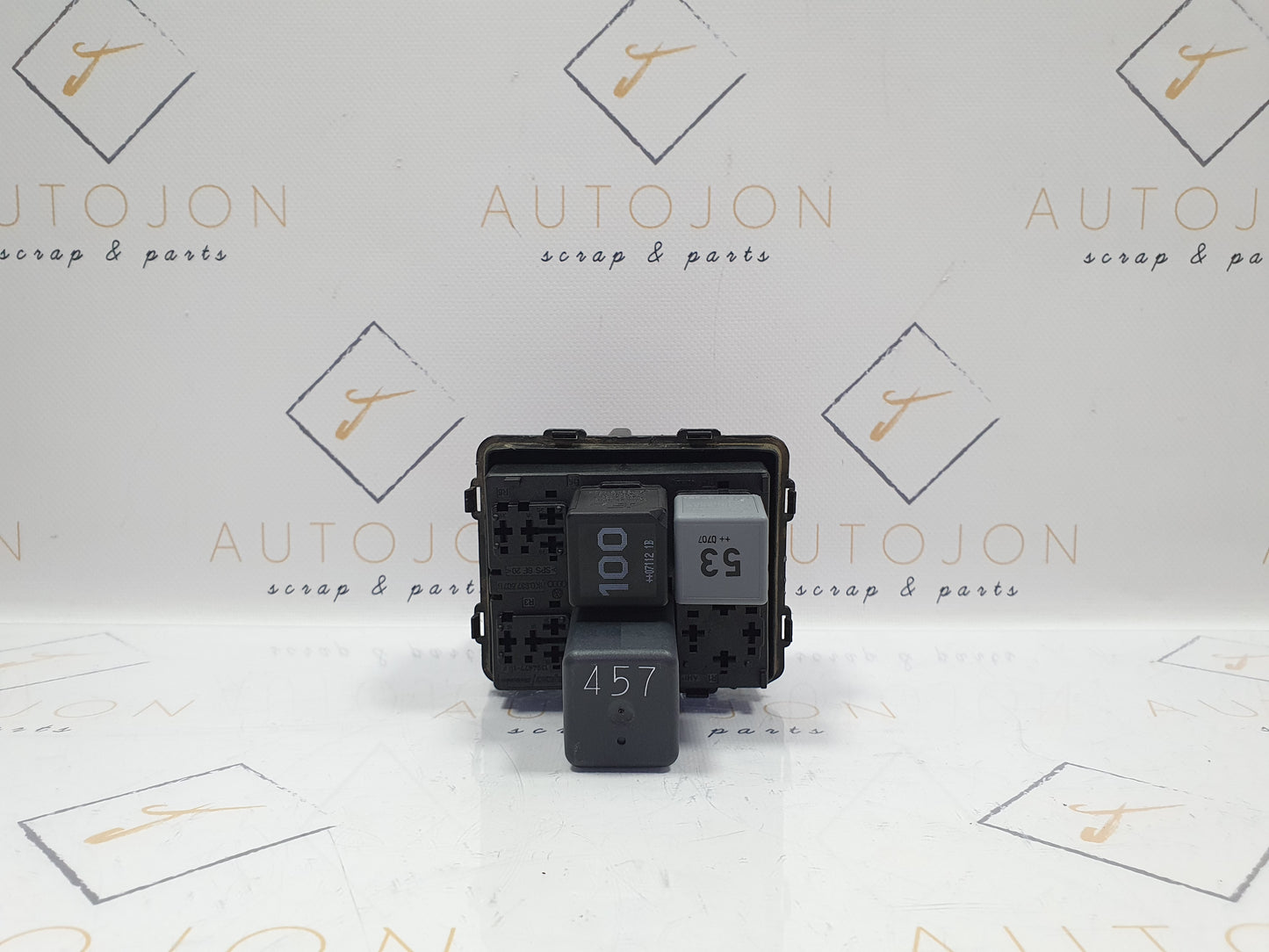 Panou relee Volkswagen Passat (3C5) Variant 2.0 TDI BMP 2007