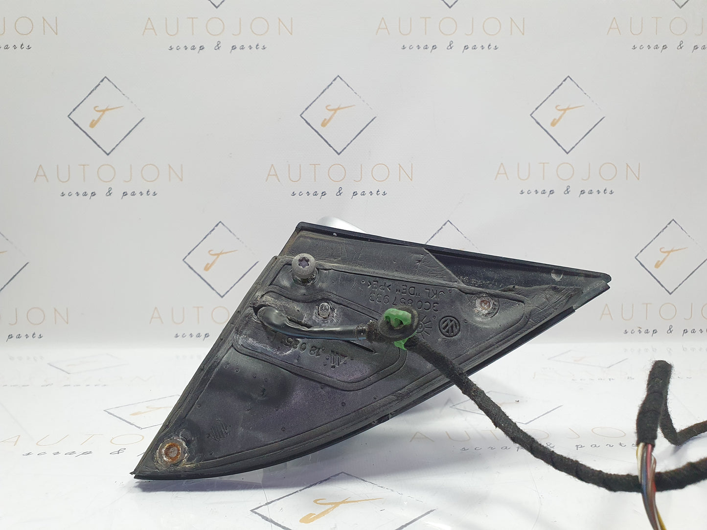 Oglinda stanga Volkswagen Passat (3C5) Variant 2.0 TDI BMP 2007