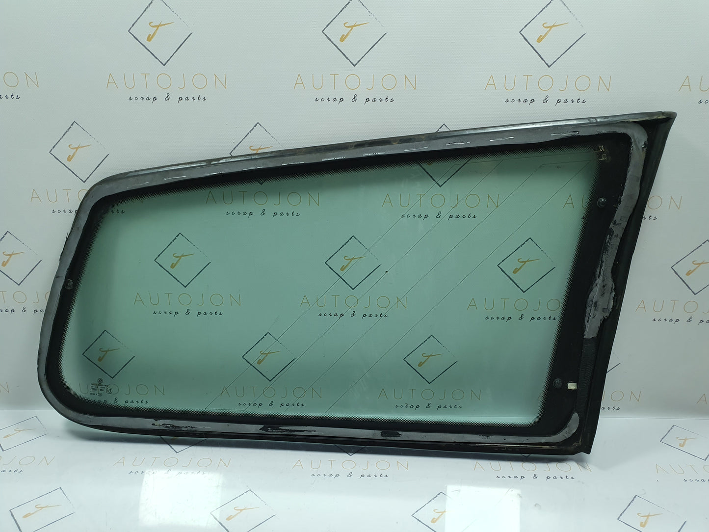 Geam fix stanga spate Volkswagen Passat (3C5) Variant 2.0 TDI BMP 2007