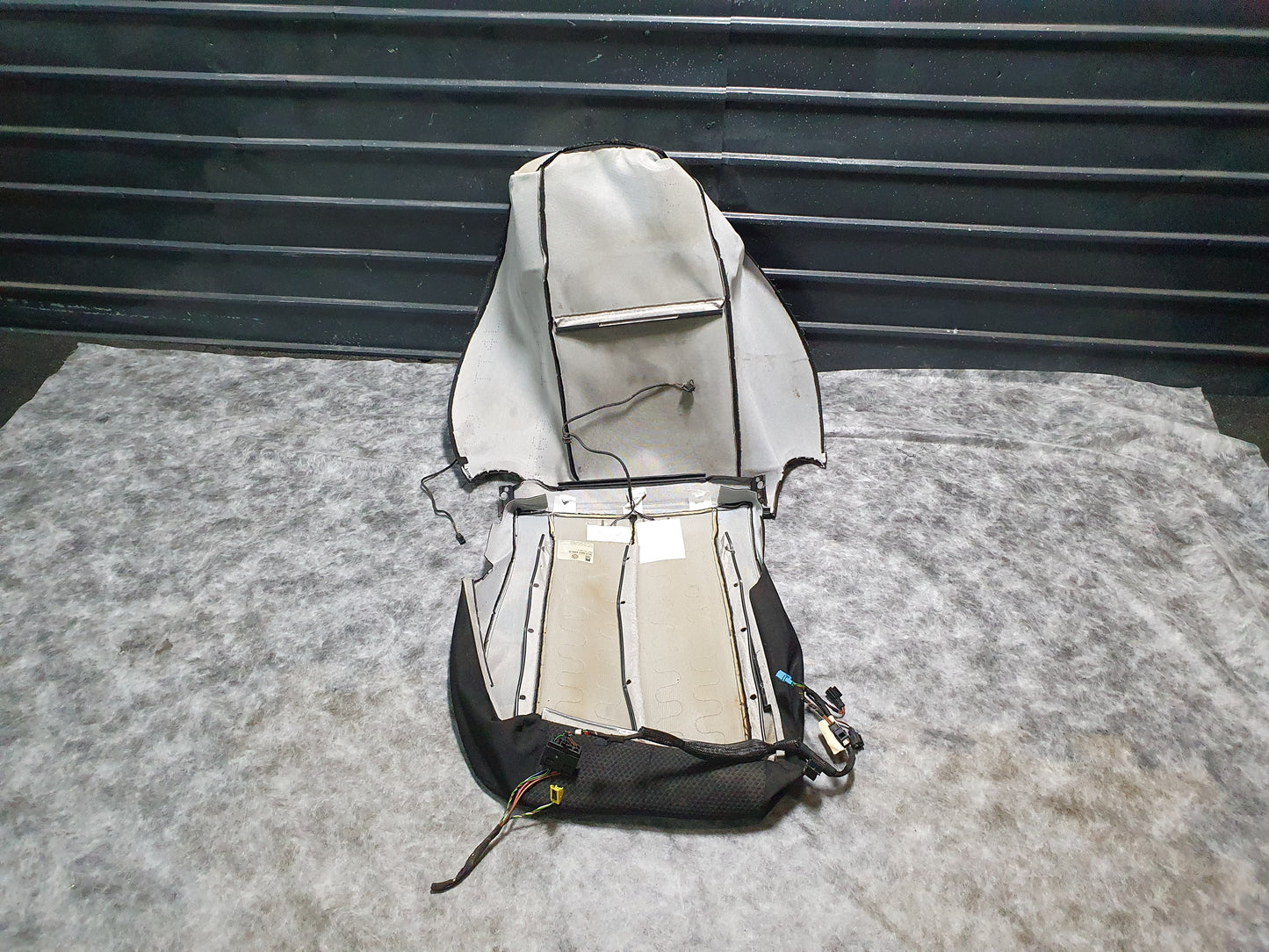 Kit scaune incalzite Volkswagen Passat (3C5) Variant 2.0 TDI BMP 2007