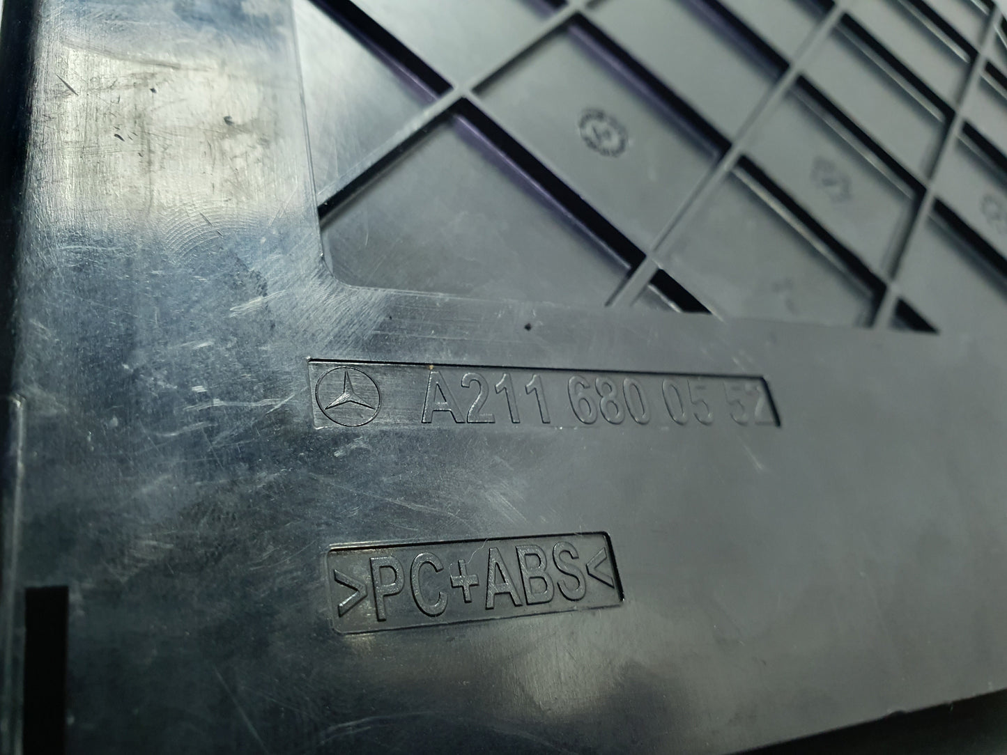 Panou butoane cu magazie CD Mercedes E Class (W210) 220 CDI OM611 2001