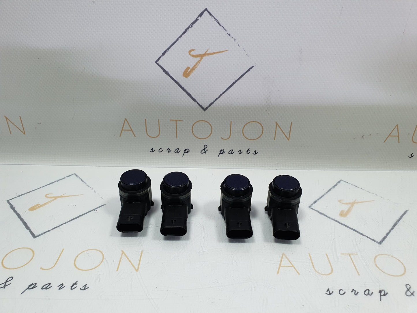 Senzor parcare spate Volkswagen Touran (1T3) 2.0 TDI CFHC 2012