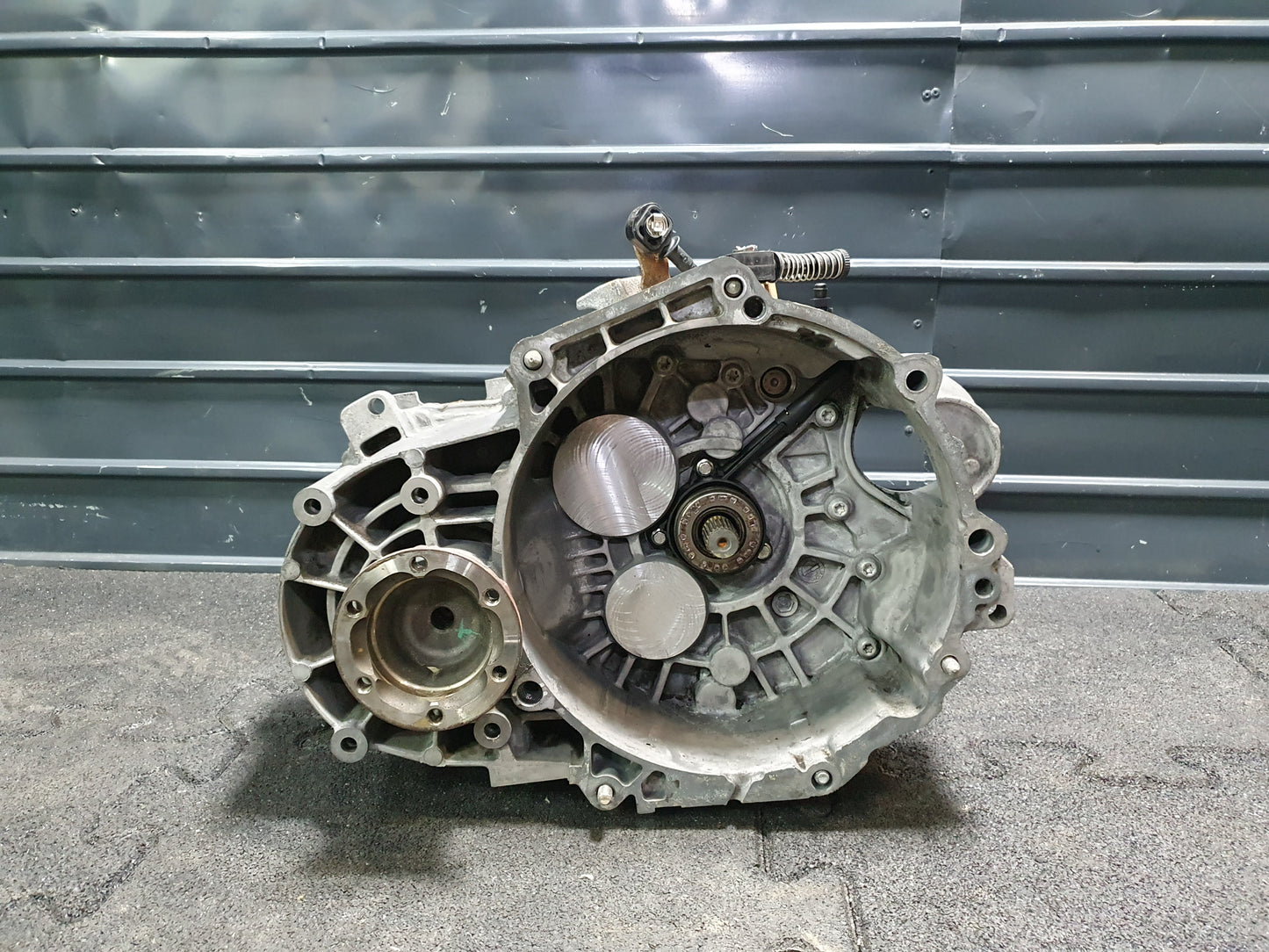 Kit conversie cutie 6 trepte 1.9 TDI BXE Volkswagen Touran (1T2) 2008