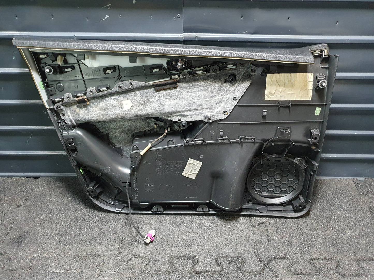 Panou usa dreapta fata Volkswagen Passat (3C5) Variant 2.0 TDI BMP 2007