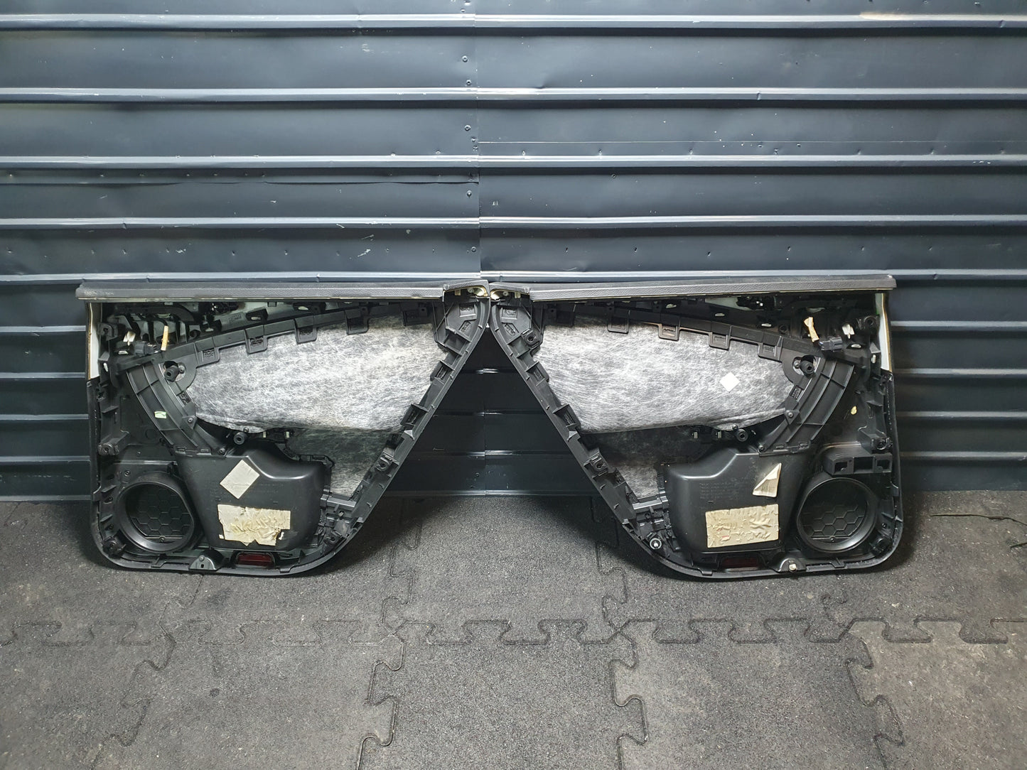 Set panouri usa spate Volkswagen Passat (3C5) Variant 2.0 TDI BMP 2007