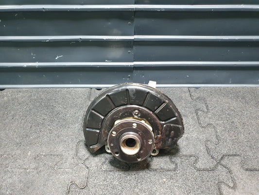 Fuzeta stanga fata Volkswagen Passat (3C5) Variant 2.0 TDI BMP 2007