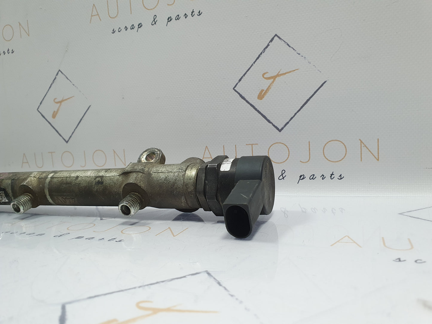 Rampa injectoare A6110700395  Mercedes C 200 (W203) 2.2 CDI OM646 2003