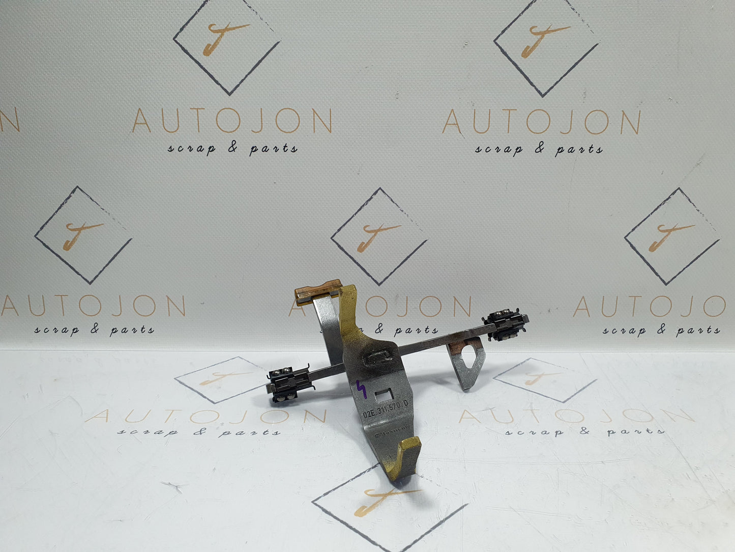 Furca selector viteze 1 DSG Volkswagen Golf 5 (1K1) Coupe 2.0 TDI BKD 2005