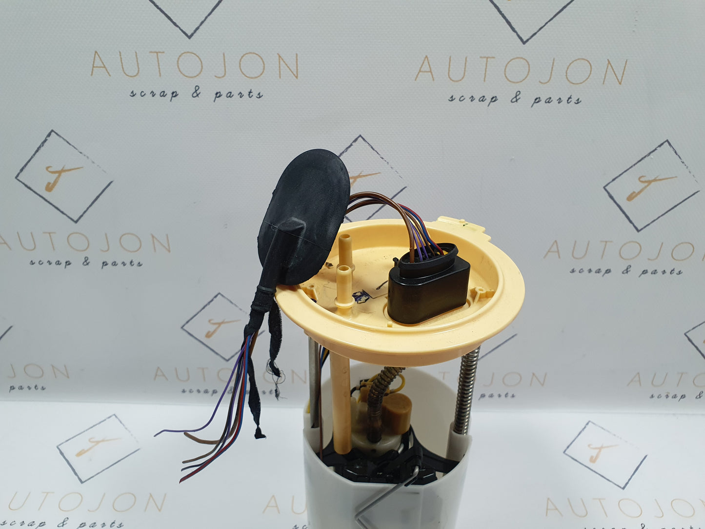 Pompa combustibil rezervor Volkswagen Jetta (1K2) Berlina 1.6 TDI CAYC 2010