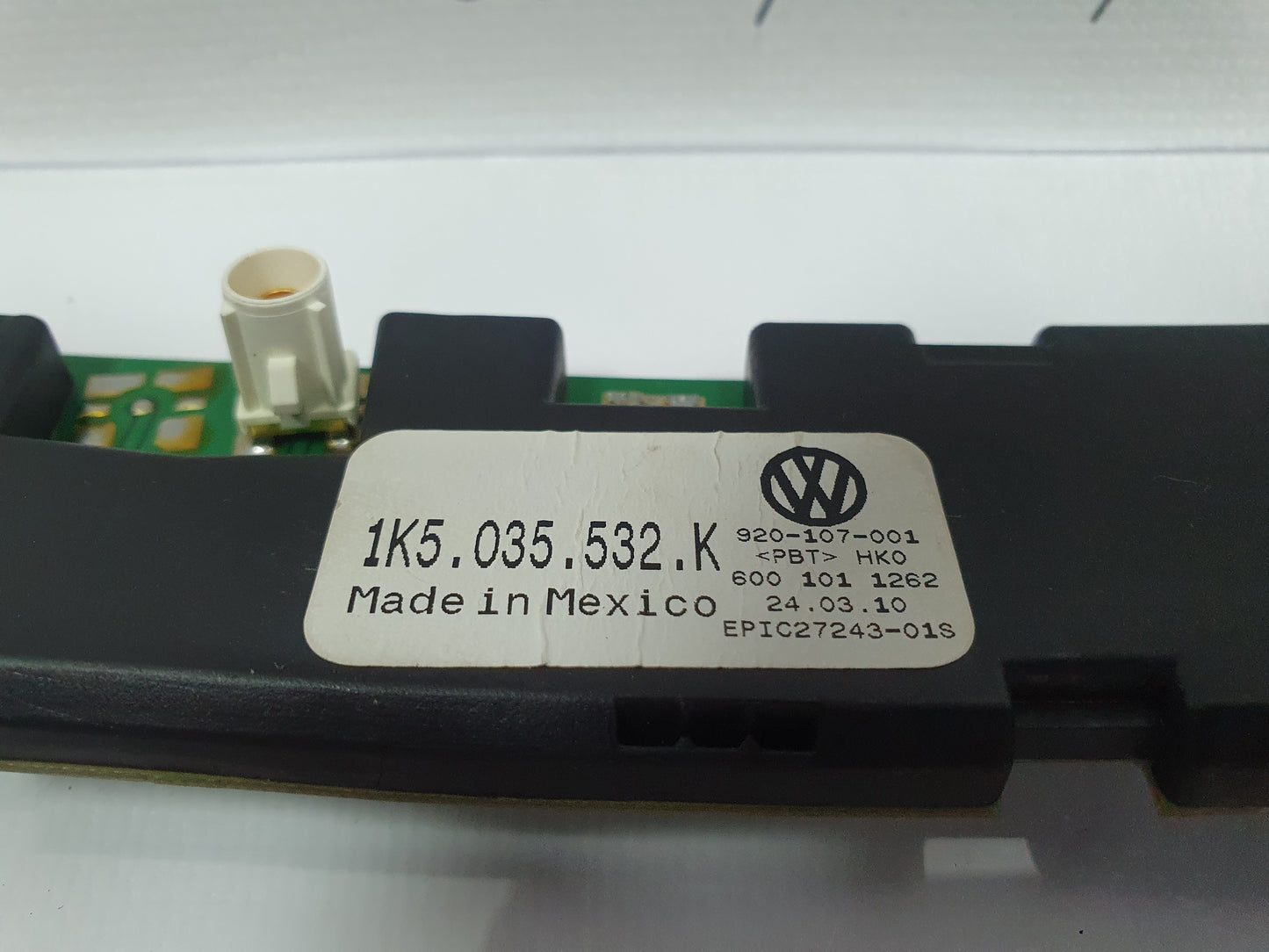 Amplificator antena Volkswagen Jetta (1K2) Berlina 1.6 TDI CAYC 2010\