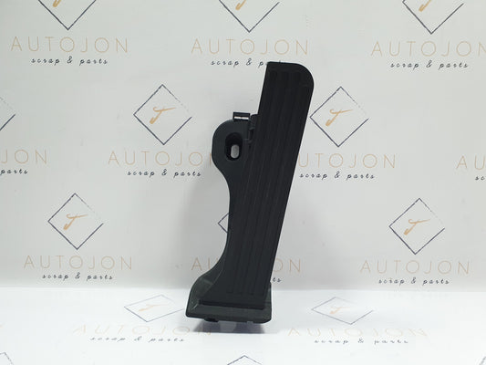 Pedala acceleratie Volkswagen Jetta (1K2) Berlina 1.6 TDI CAYC 2010