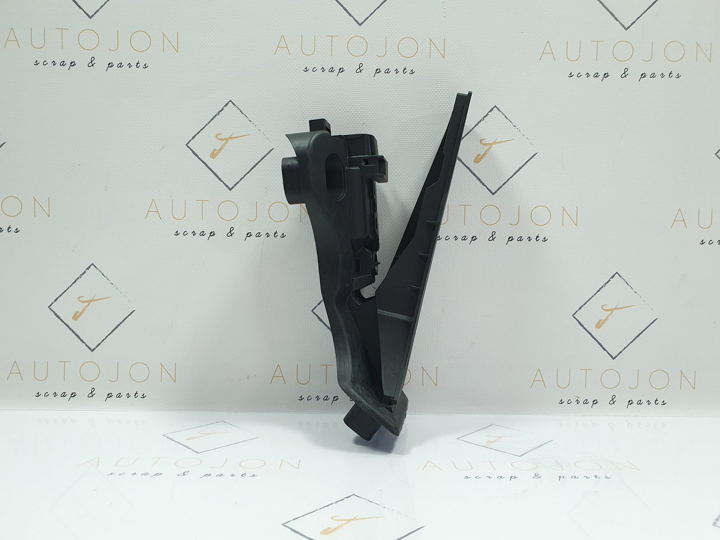 Pedala acceleratie Volkswagen Jetta (1K2) Berlina 1.6 TDI CAYC 2010