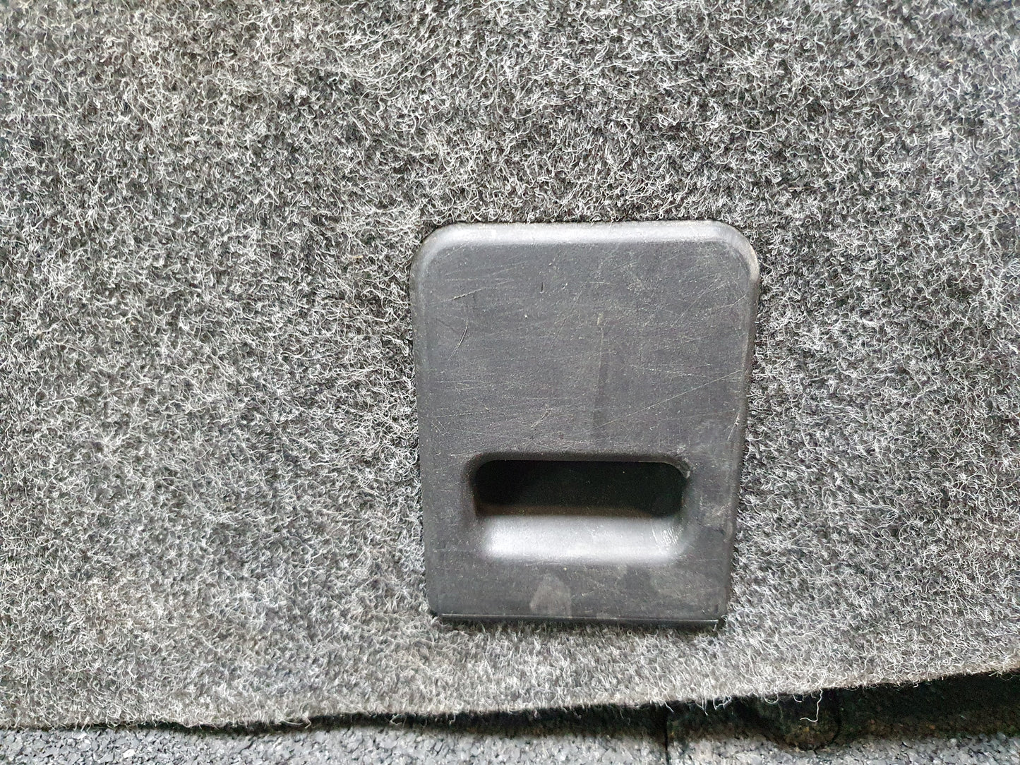 Mocheta portbagaj Volkswagen Jetta (1K2) Berlina 1.6 TDI CAYC 2010