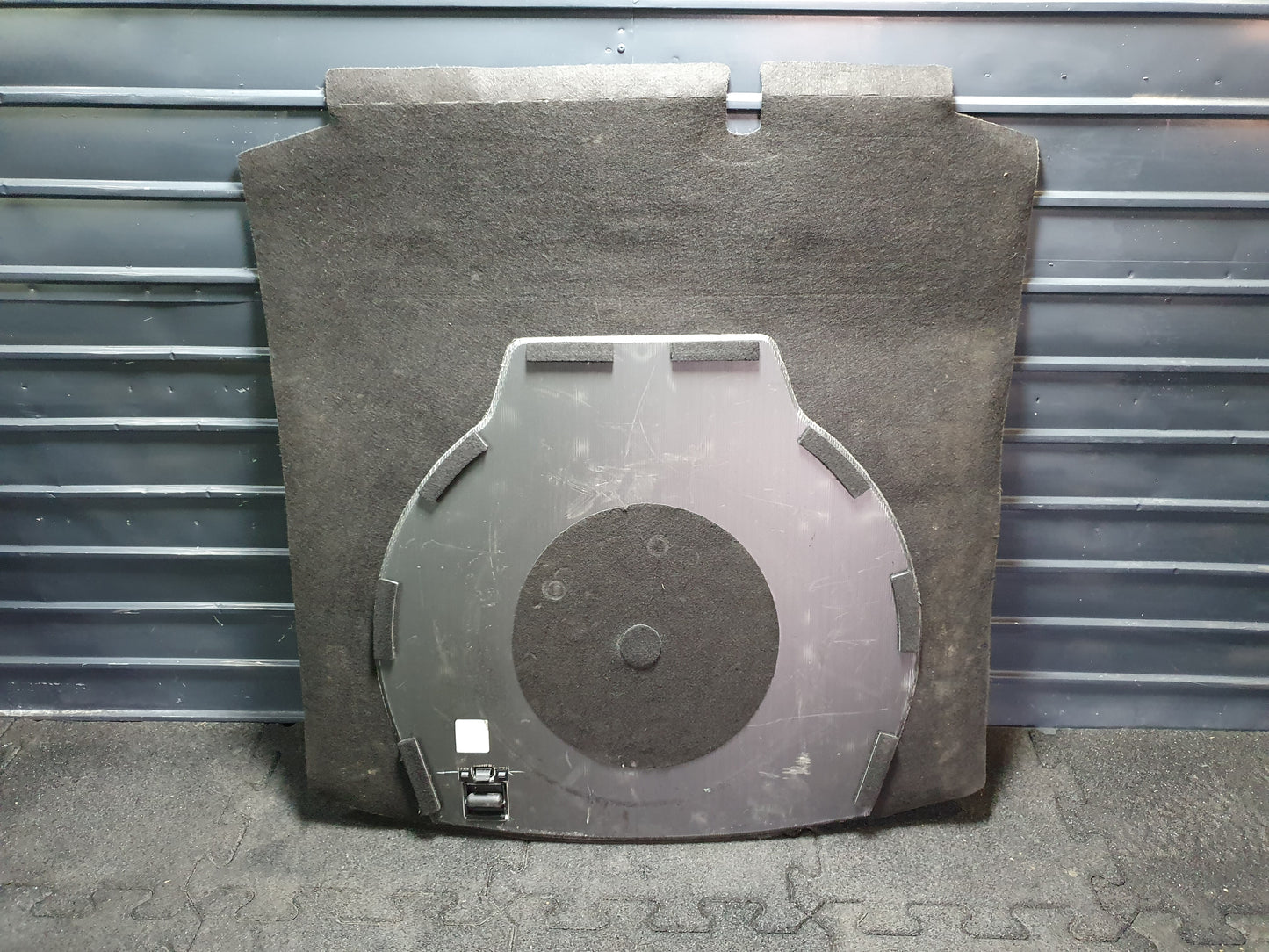 Mocheta portbagaj Volkswagen Jetta (1K2) Berlina 1.6 TDI CAYC 2010