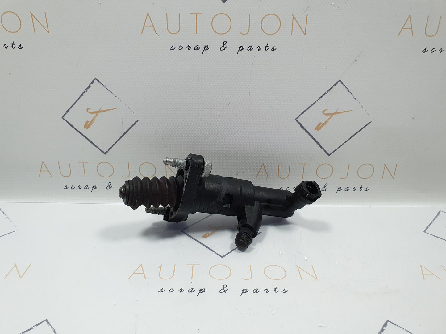 Cilindru receptor ambreiaj Volkswagen Jetta (1K2) Berlina 1.6 TDI CAYC 2010